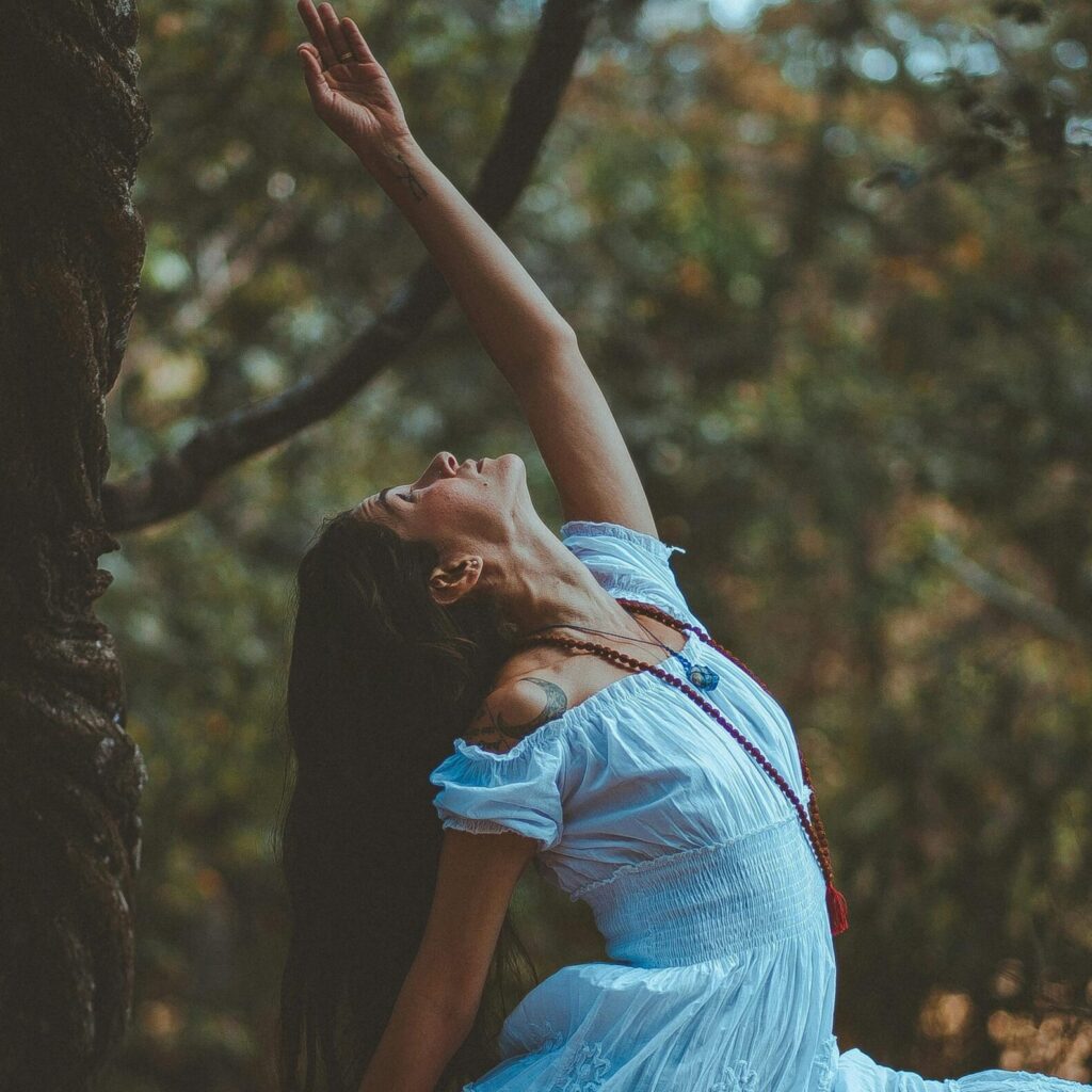 Movement as Medicine. How Dance, Yoga, and the Body Hold the Key to Clarity